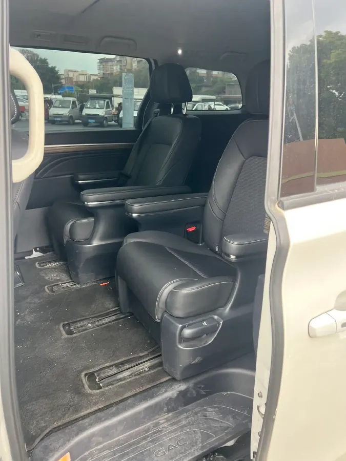 2023 GAC Trumpchi M8 2.0T 252HP L4 8AT,autocango,china used car exporter,china ev exporter,chinese used car exporter,chinese used ev exporter