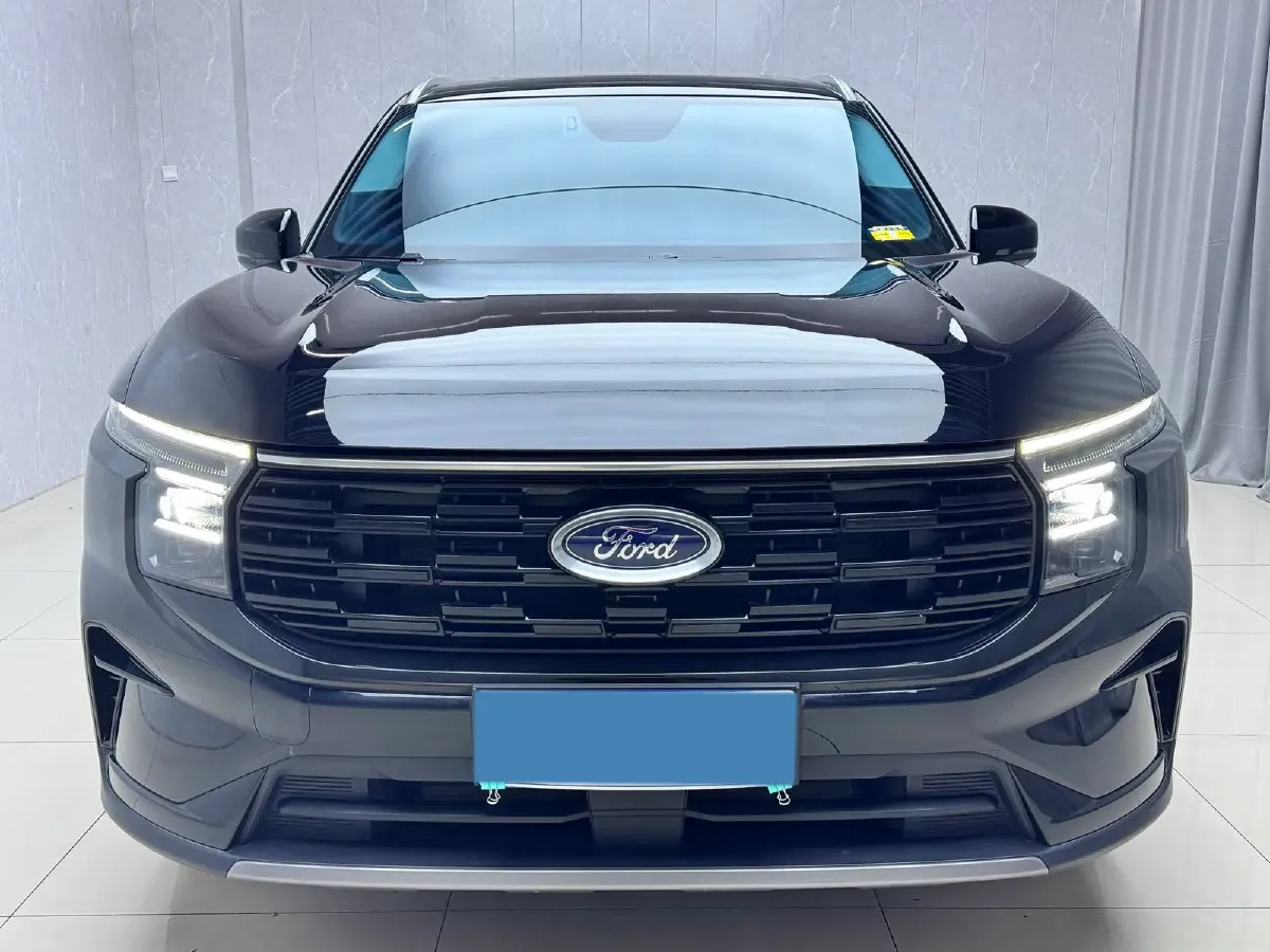 2025 Ford Edge 2.0T 252HP L4 8AT,autocango,china used car exporter,china ev exporter,chinese used car exporter,chinese used ev exporter