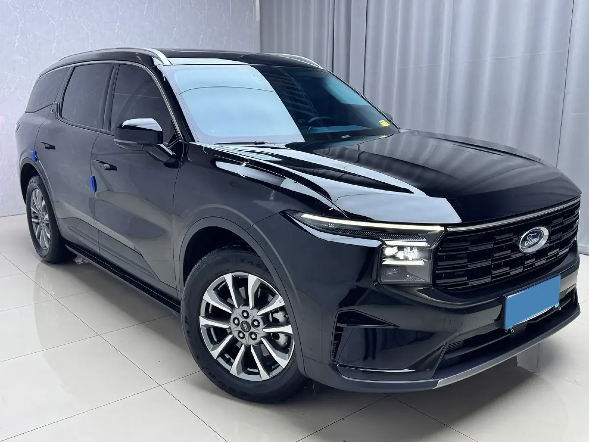 2025 Ford Edge 2.0T 252HP L4 8AT,autocango,china used car exporter,china ev exporter,chinese used car exporter,chinese used ev exporter