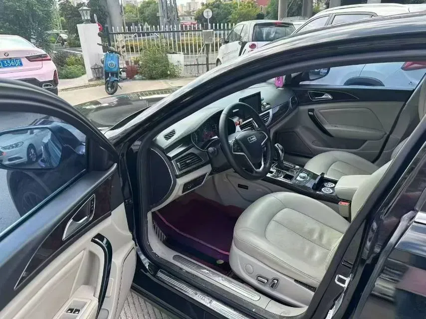 2016 Zotye Z700 1.8T 177HP L4 6DCT,autocango,china used car exporter,china ev exporter,chinese used car exporter,chinese used ev exporter