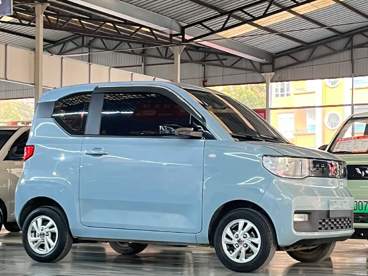 2022 WuLing HongGuang MINI EV BEV 13.9KWH,autocango,china used car exporter,china ev exporter,chinese used car exporter,chinese used ev exporter