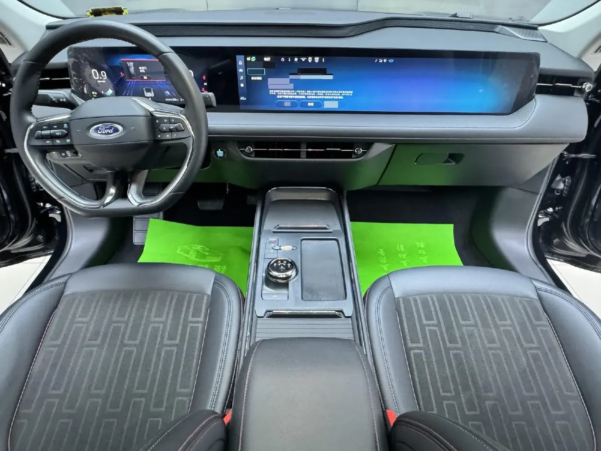 2023 Ford Mondeo 2.0T 254HP L4 8AT,autocango,china used car exporter,china ev exporter,chinese used car exporter,chinese used ev exporter