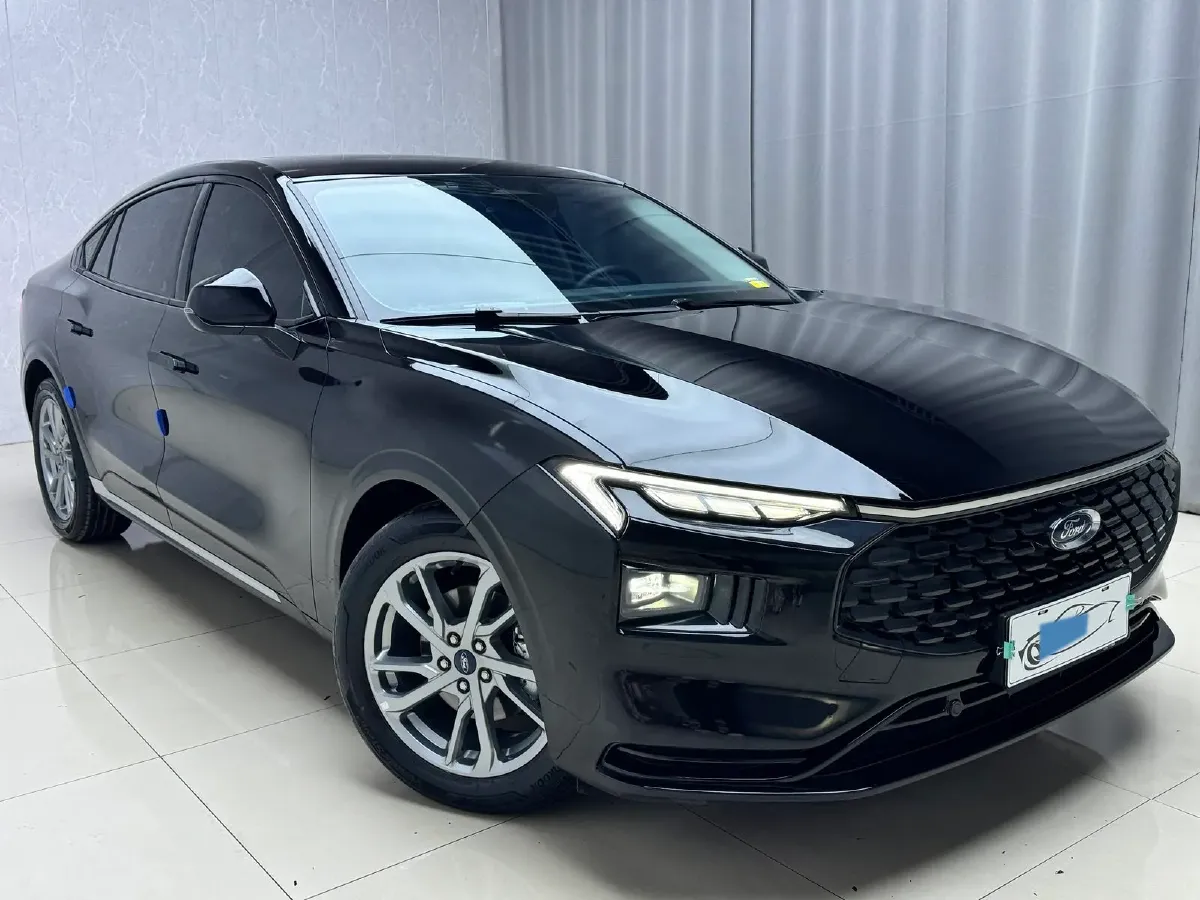 2023 Ford Mondeo 2.0T 254HP L4 8AT,autocango,china used car exporter,china ev exporter,chinese used car exporter,chinese used ev exporter