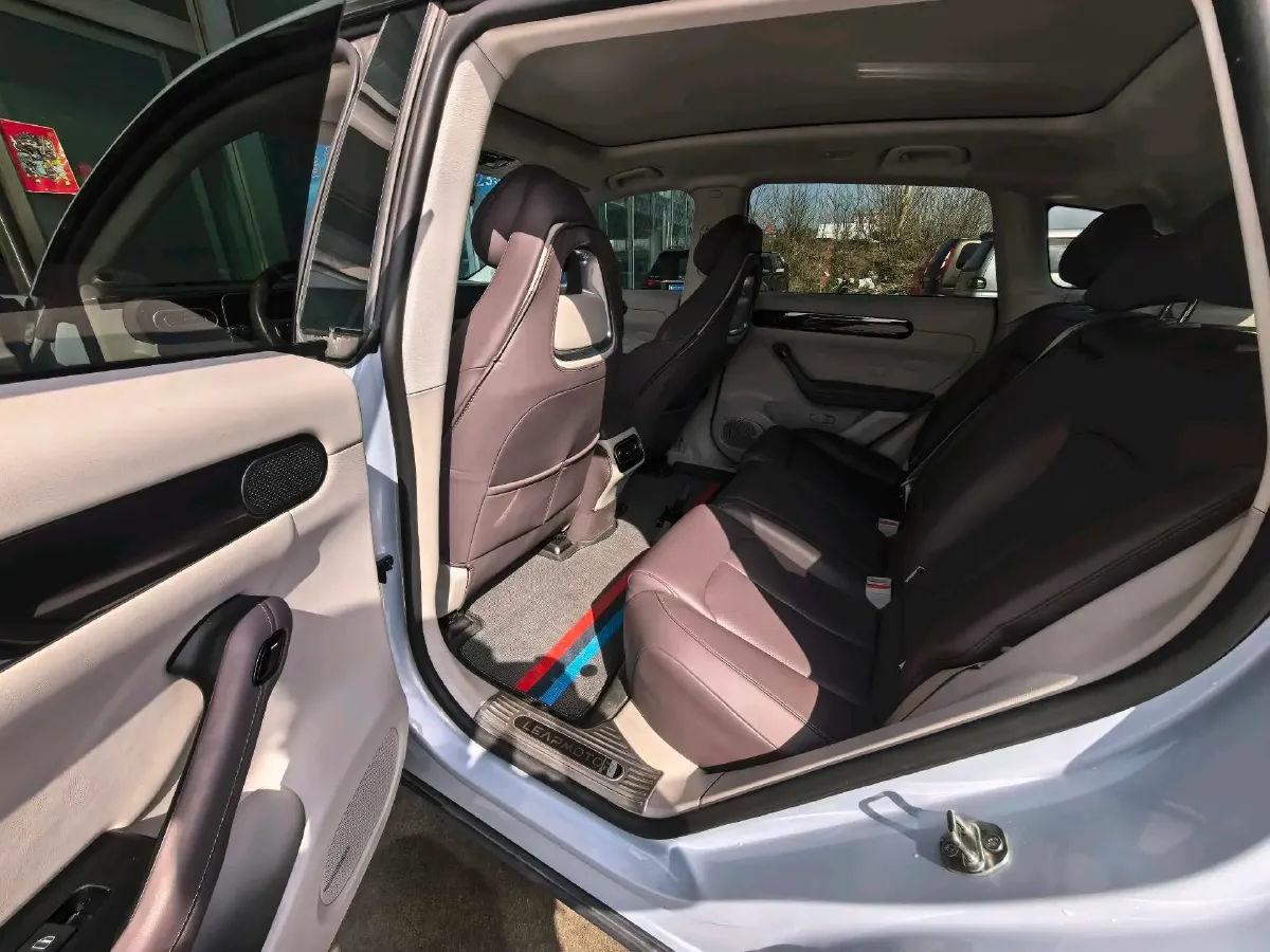 2023 Leapmotor C11 BEV 69.2KWH,autocango,china used car exporter,china ev exporter,chinese used car exporter,chinese used ev exporter