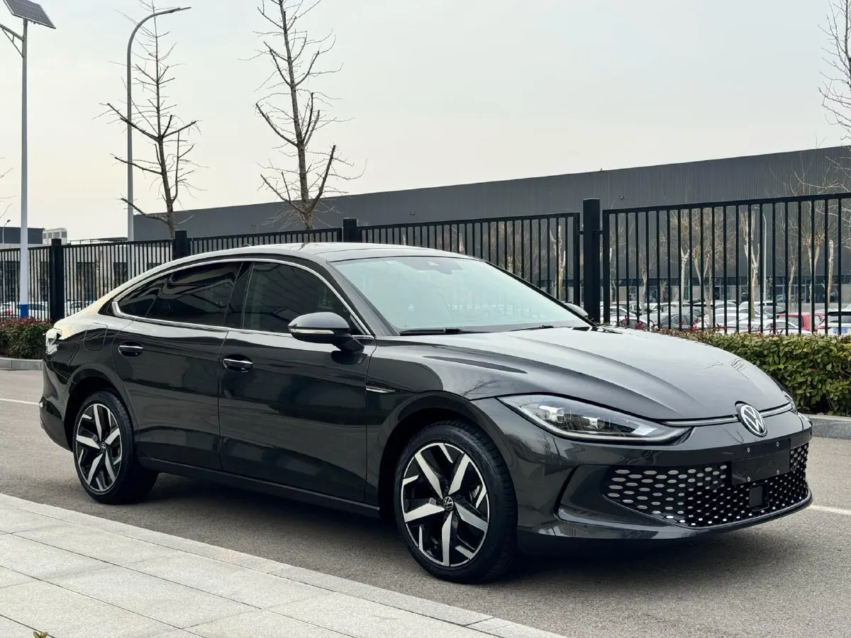 2023 Volkswagen Lamando 1.4T 150HP L4 7DCT,autocango,china used car exporter,china ev exporter,chinese used car exporter,chinese used ev exporter
