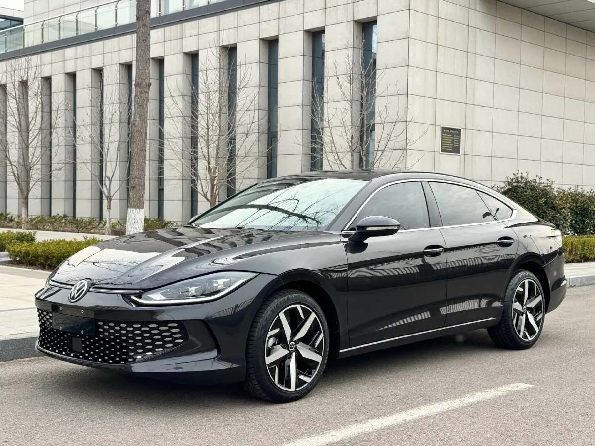 2023 Volkswagen Lamando 1.4T 150HP L4 7DCT,autocango,china used car exporter,china ev exporter,chinese used car exporter,chinese used ev exporter