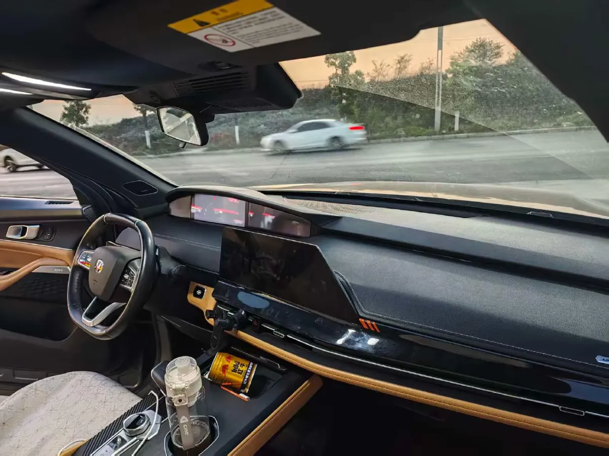 2021 ChangAn UNI-K 2.0T 233HP L4 8AT,autocango,china used car exporter,china ev exporter,chinese used car exporter,chinese used ev exporter