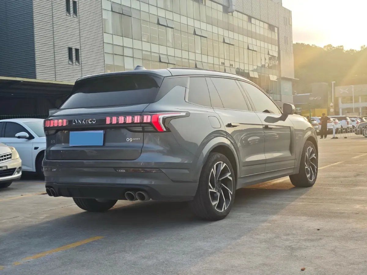 2021 Buick GL8 2.0T 237HP L4 9AT,autocango,china used car exporter,china ev exporter,chinese used car exporter,chinese used ev exporter