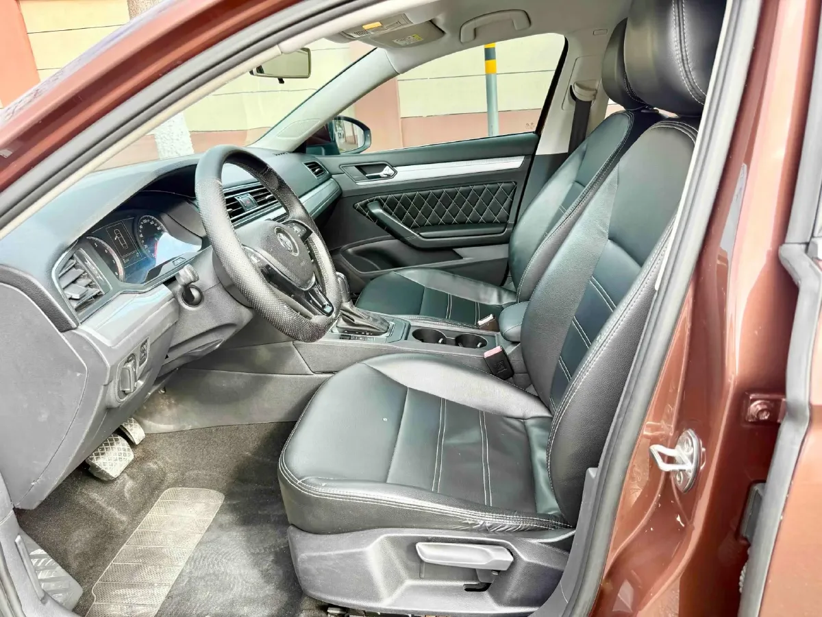 2019 Volkswagen T-Cross 1.4T 150HP L4 7DCT,autocango,china used car exporter,china ev exporter,chinese used car exporter,chinese used ev exporter