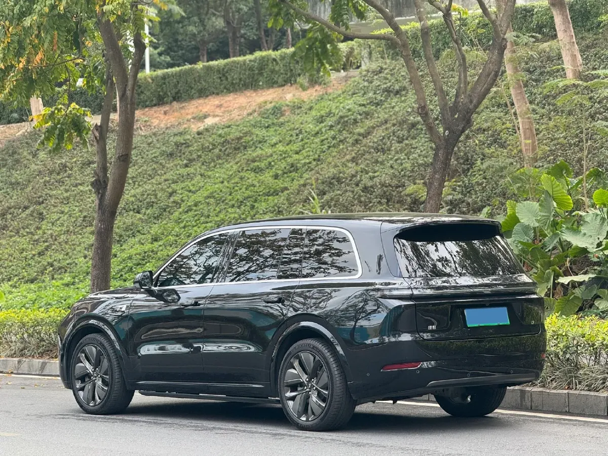 2024 Li L9 Range Extended 154HP REEV 52.3KWH,autocango,china used car exporter,china ev exporter,chinese used car exporter,chinese used ev exporter