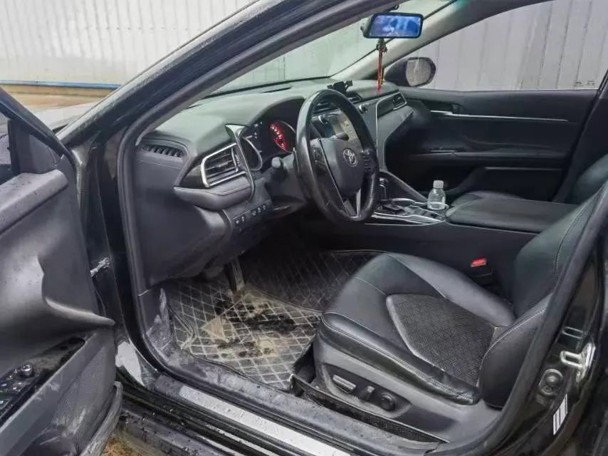 2019 Toyota Camry 2.5L 209HP L4 8AT,autocango,china used car exporter,china ev exporter,chinese used car exporter,chinese used ev exporter