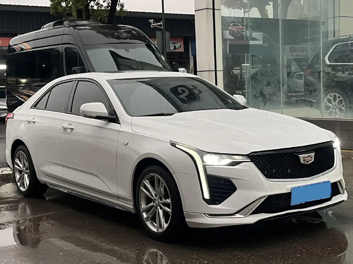 2022 Cadillac CT4 2.0T 237HP L4 8AT,autocango,china used car exporter,china ev exporter,chinese used car exporter,chinese used ev exporter