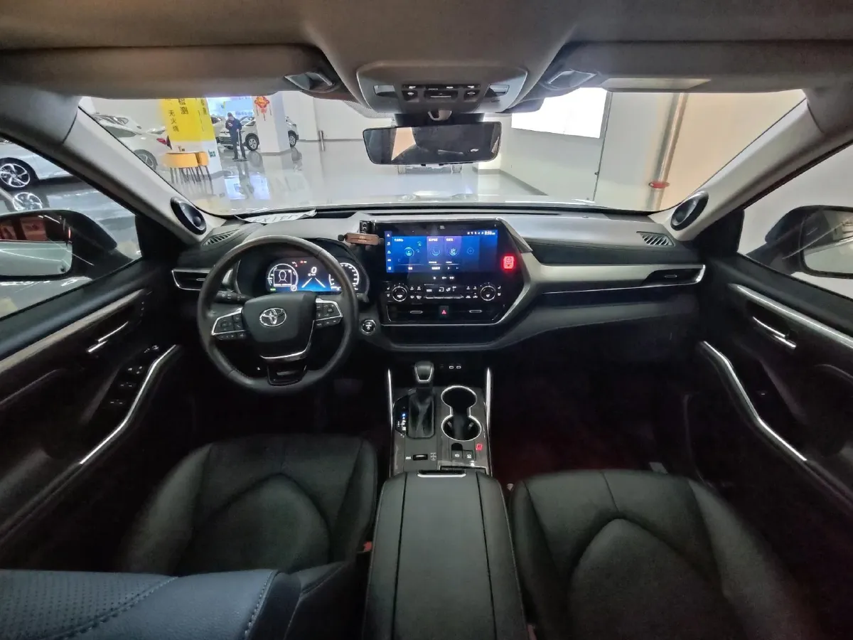 2023 Toyota Highlander 2.5L 189HP L4 E-CVT Hybrid,autocango,china used car exporter,china ev exporter,chinese used car exporter,chinese used ev exporter