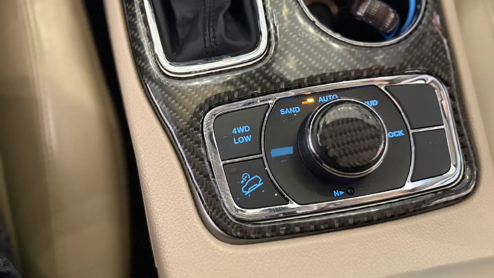 2017 Jeep Grand Cherokee 3.6L 286HP V6 8AT,autocango,china used car exporter,china ev exporter,chinese used car exporter,chinese used ev exporter