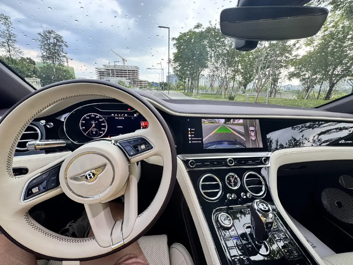 2023 Bentley Continental 4.0T 549HP V8 8DCT,autocango,china used car exporter,china ev exporter,chinese used car exporter,chinese used ev exporter