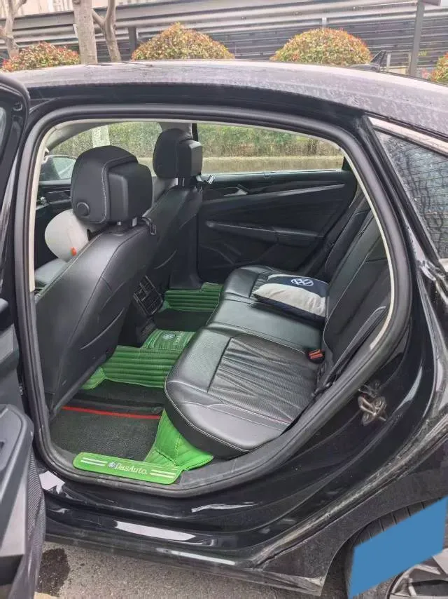 2022 Xpeng P7 BEV 60.2KWH,autocango,china used car exporter,china ev exporter,chinese used car exporter,chinese used ev exporter