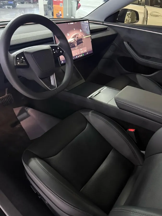 2023 Buick EnvisionPlus 2.0T 237HP L4 9AT,autocango,china used car exporter,china ev exporter,chinese used car exporter,chinese used ev exporter