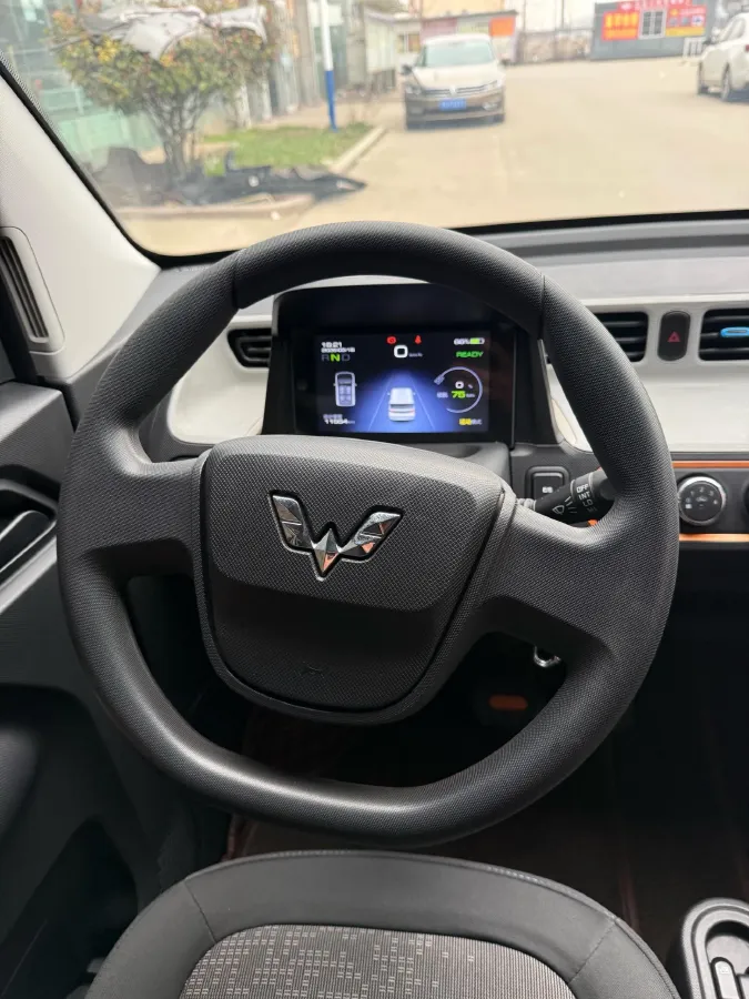 2020 WuLing HongGuang MINI EV BEV 9KWH,autocango,china used car exporter,china ev exporter,chinese used car exporter,chinese used ev exporter