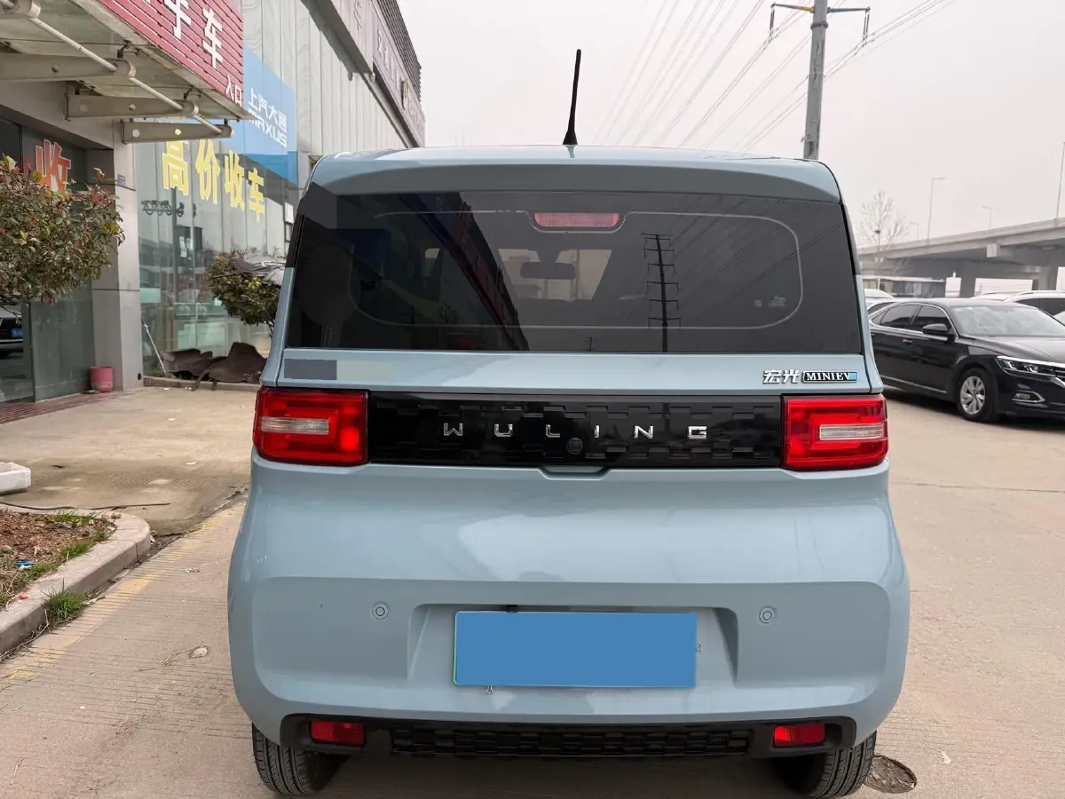 2020 WuLing HongGuang MINI EV BEV 9KWH,autocango,china used car exporter,china ev exporter,chinese used car exporter,chinese used ev exporter