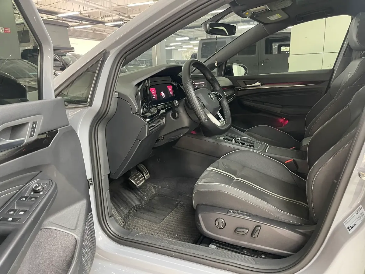 2021 Volkswagen Golf 1.4T 150HP L4 7DCT,autocango,china used car exporter,china ev exporter,chinese used car exporter,chinese used ev exporter