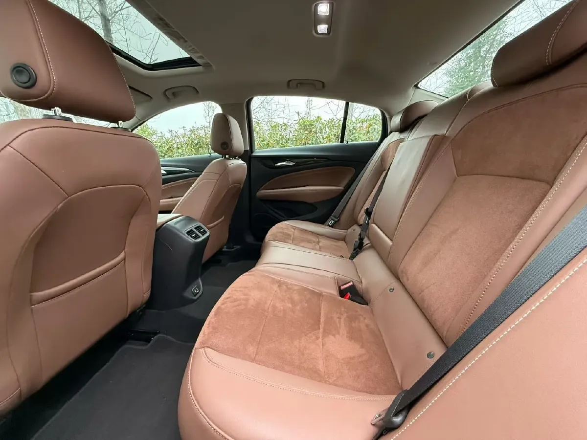 2019 Buick Regal 1.5T 170HP L4 9AT,autocango,china used car exporter,china ev exporter,chinese used car exporter,chinese used ev exporter