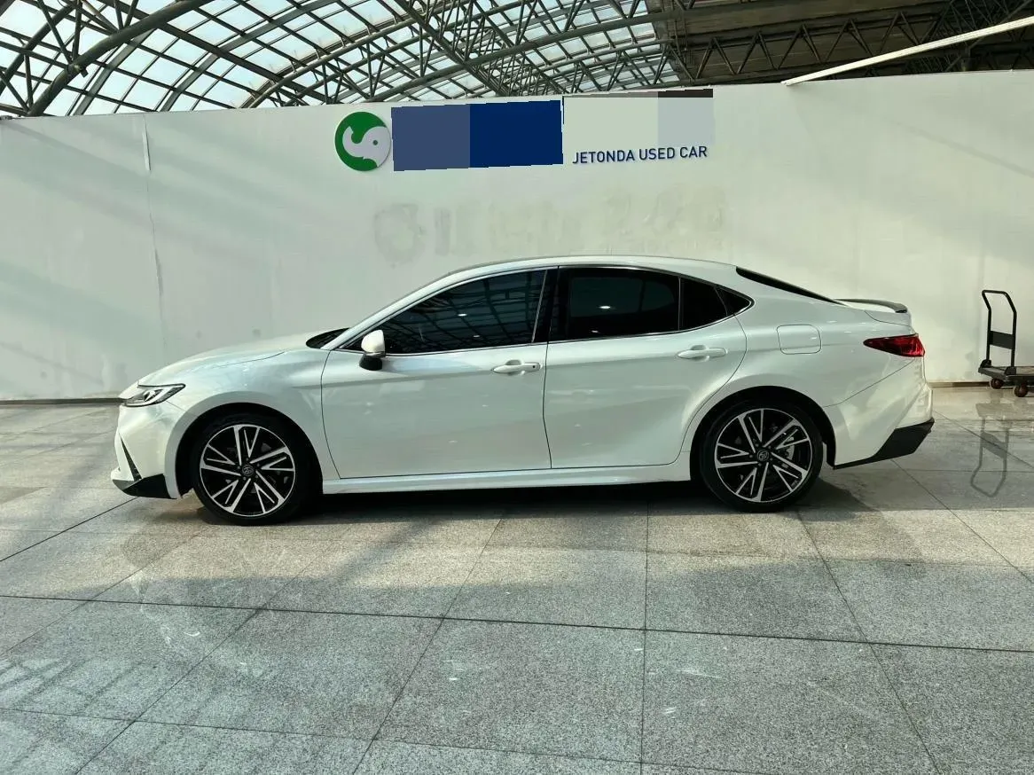 2024 Toyota Camry 2.0L 173HP L4 CVT,autocango,china used car exporter,china ev exporter,chinese used car exporter,chinese used ev exporter