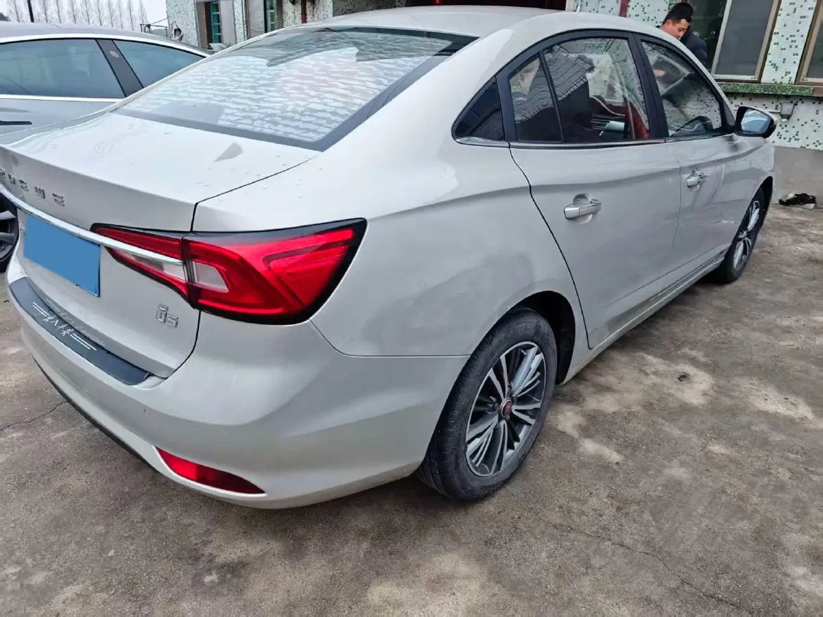 2019 Roewe i5 1.5L 120HP L4 CVT,autocango,china used car exporter,china ev exporter,chinese used car exporter,chinese used ev exporter