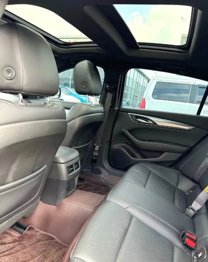 2023 Cadillac CT5 2.0T 237HP L4 10AT,autocango,china used car exporter,china ev exporter,chinese used car exporter,chinese used ev exporter