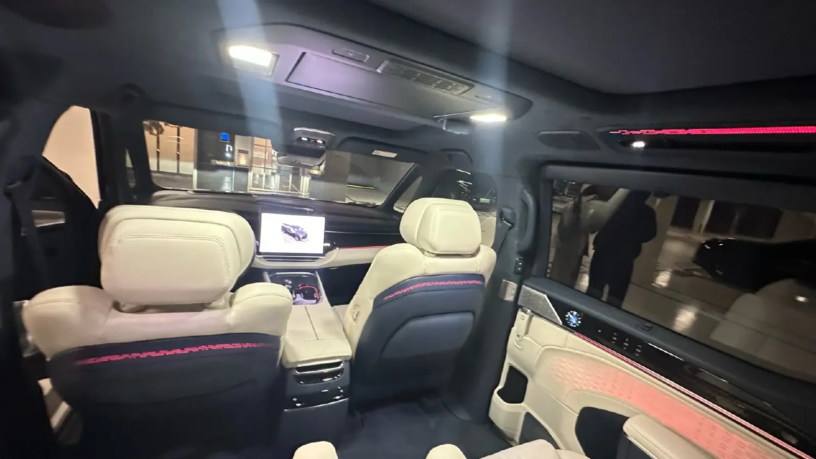 2024 Zeekr 009 BEV 108KWH,autocango,china used car exporter,china ev exporter,chinese used car exporter,chinese used ev exporter