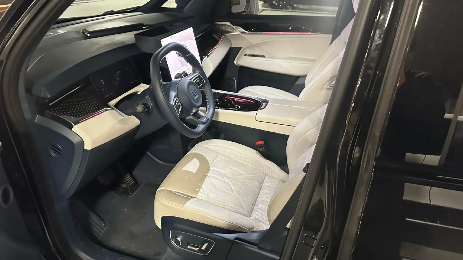 2024 Zeekr 009 BEV 108KWH,autocango,china used car exporter,china ev exporter,chinese used car exporter,chinese used ev exporter