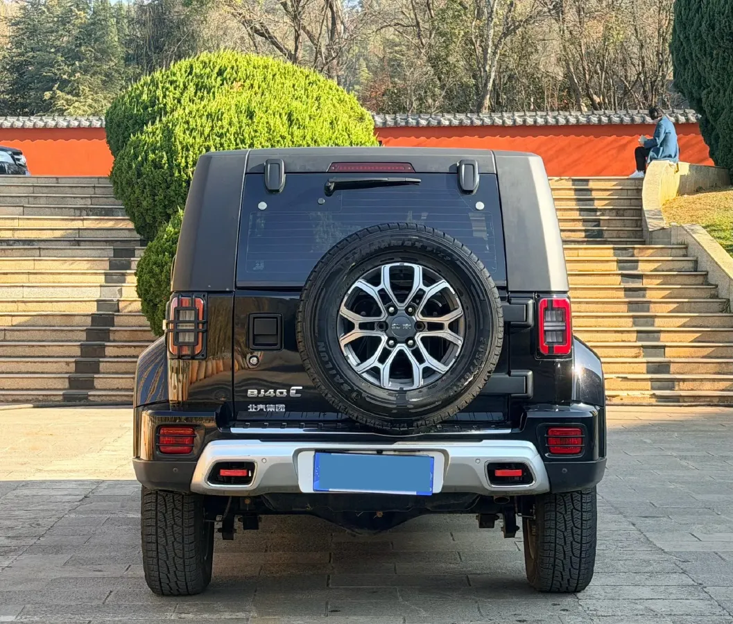 2021 Beijing BJ40 2.0T 224HP L4 8AT,autocango,china used car exporter,china ev exporter,chinese used car exporter,chinese used ev exporter