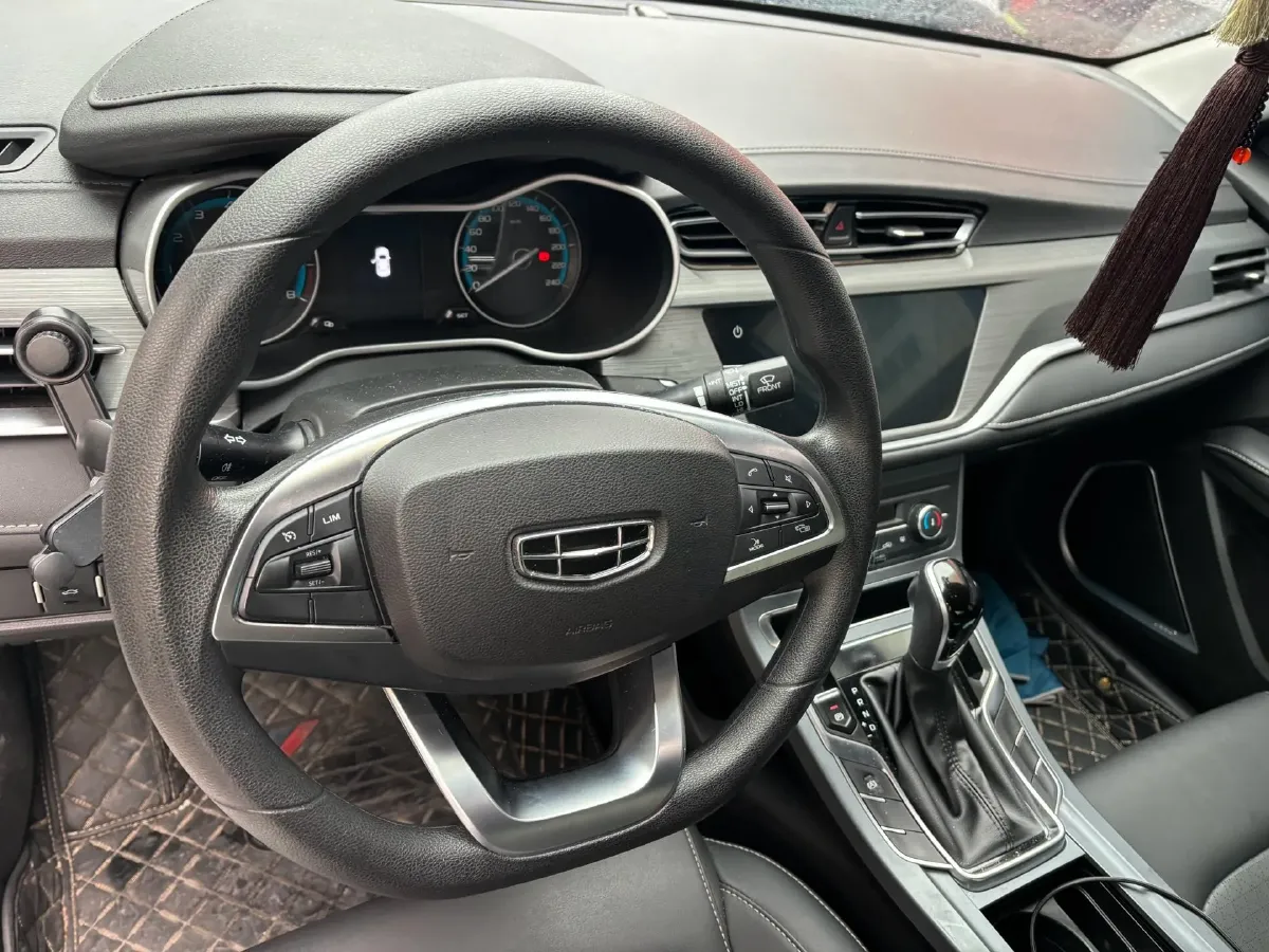 2021 Geely Emgrand 1.5L 109HP L4 CVT,autocango,china used car exporter,china ev exporter,chinese used car exporter,chinese used ev exporter