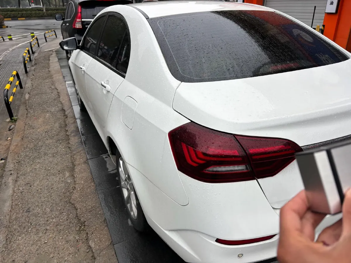 2021 Geely Emgrand 1.5L 109HP L4 CVT,autocango,china used car exporter,china ev exporter,chinese used car exporter,chinese used ev exporter