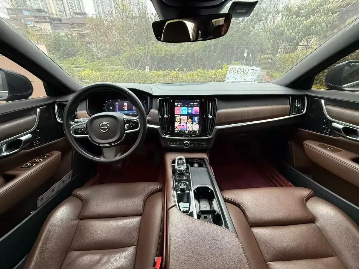 2022 Volvo S90 2.0T 250HP L4 8AT,autocango,china used car exporter,china ev exporter,chinese used car exporter,chinese used ev exporter