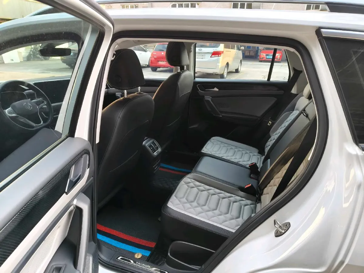 2023 Volkswagen Tayron 1.4T 150HP L4 7DCT,autocango,china used car exporter,china ev exporter,chinese used car exporter,chinese used ev exporter