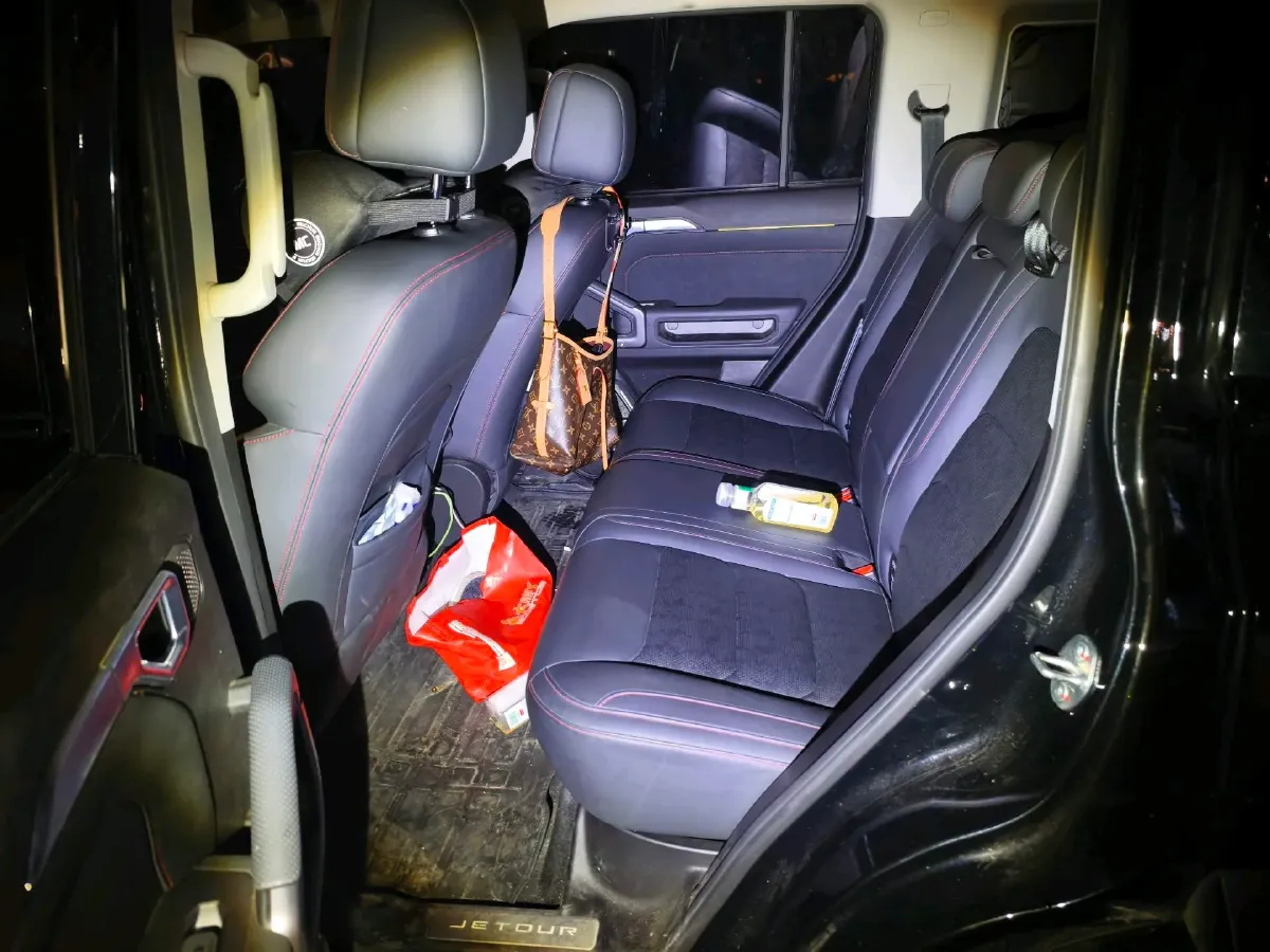 2024 Jetour ShanHai TravellerC-DM 1.5T 156HP L4 3DHT PHEV 26.7KWH,autocango,china used car exporter,china ev exporter,chinese used car exporter,chinese used ev exporter