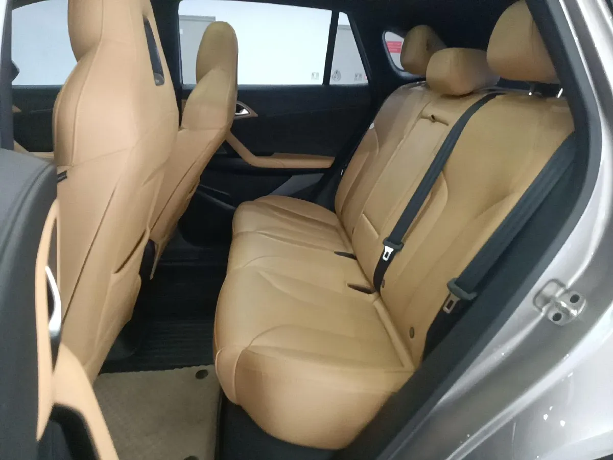 2023 Roewe RX5 1.5T 188HP L4 7DCT,autocango,china used car exporter,china ev exporter,chinese used car exporter,chinese used ev exporter