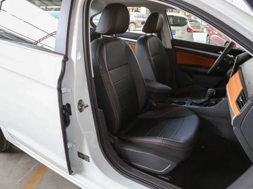 2025 Volkswagen Bora 1.2T 116HP L4 7DCT,autocango,china used car exporter,china ev exporter,chinese used car exporter,chinese used ev exporter