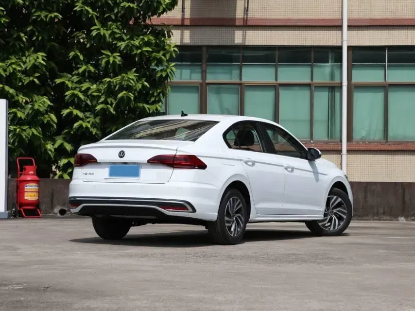 2025 Volkswagen Bora 1.2T 116HP L4 7DCT,autocango,china used car exporter,china ev exporter,chinese used car exporter,chinese used ev exporter