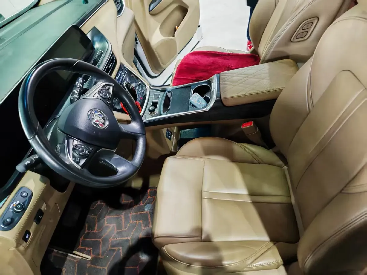 2021 Buick GL8 2.0T 237HP L4 9AT,autocango,china used car exporter,china ev exporter,chinese used car exporter,chinese used ev exporter