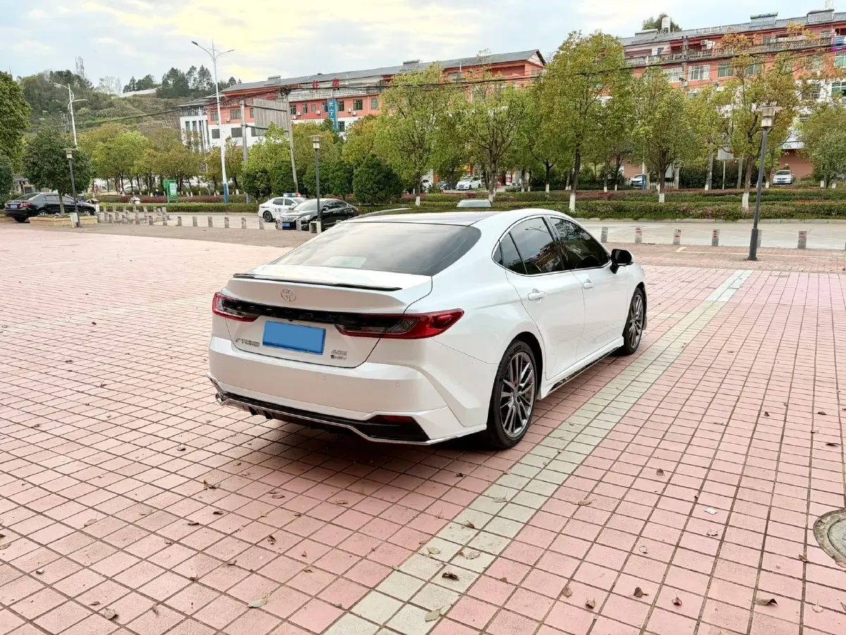 2024 Toyota Camry 2.0L 152HP L4 E-CVT Hybrid,autocango,china used car exporter,china ev exporter,chinese used car exporter,chinese used ev exporter