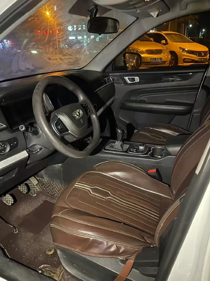 2020 KaiYi XuanJie 1.5L 116HP L4 5MT,autocango,china used car exporter,china ev exporter,chinese used car exporter,chinese used ev exporter