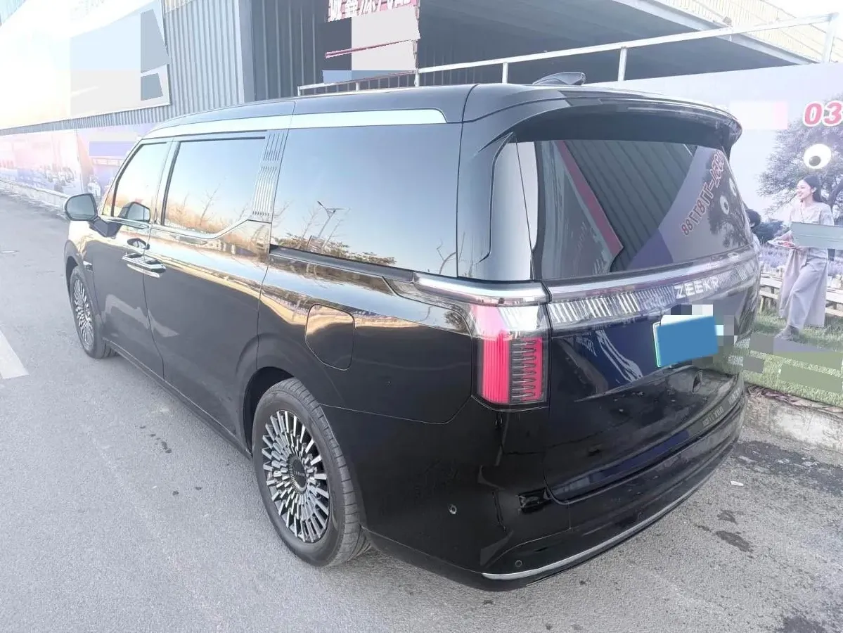 2022 Zeekr 009 BEV 116KWH,autocango,china used car exporter,china ev exporter,chinese used car exporter,chinese used ev exporter