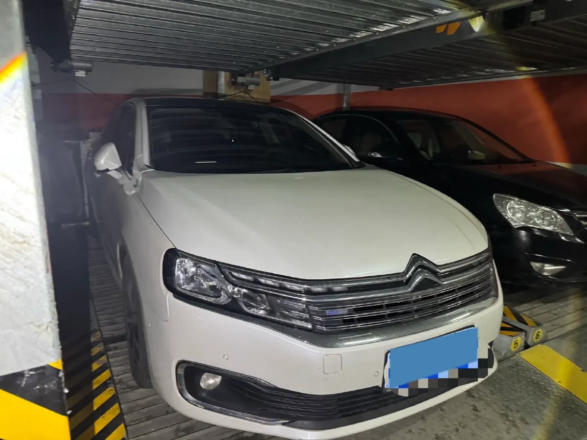 2017 Citroen C6 1.8T 204HP L4 6AT,autocango,china used car exporter,china ev exporter,chinese used car exporter,chinese used ev exporter