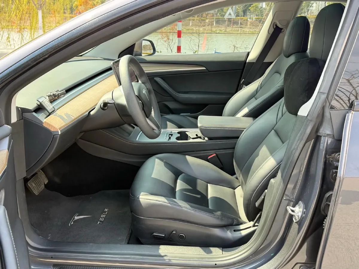 2021 Tesla Model 3 BEV 55KWH,autocango,china used car exporter,china ev exporter,chinese used car exporter,chinese used ev exporter