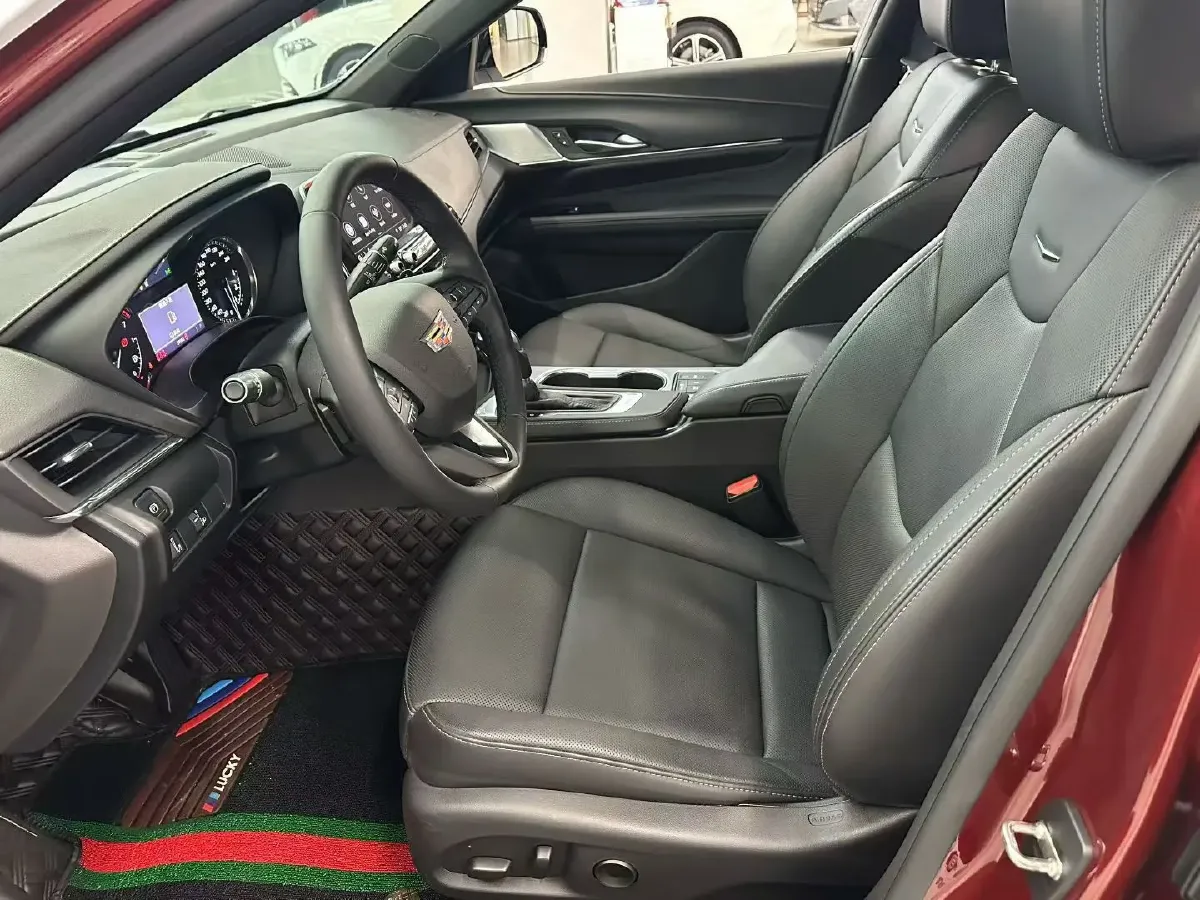 2021 Cadillac CT4 2.0T 237HP L4 8AT,autocango,china used car exporter,china ev exporter,chinese used car exporter,chinese used ev exporter