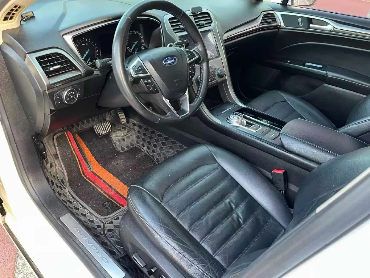 2017 Ford Mondeo 2.0T 204HP L4 6AT,autocango,china used car exporter,china ev exporter,chinese used car exporter,chinese used ev exporter