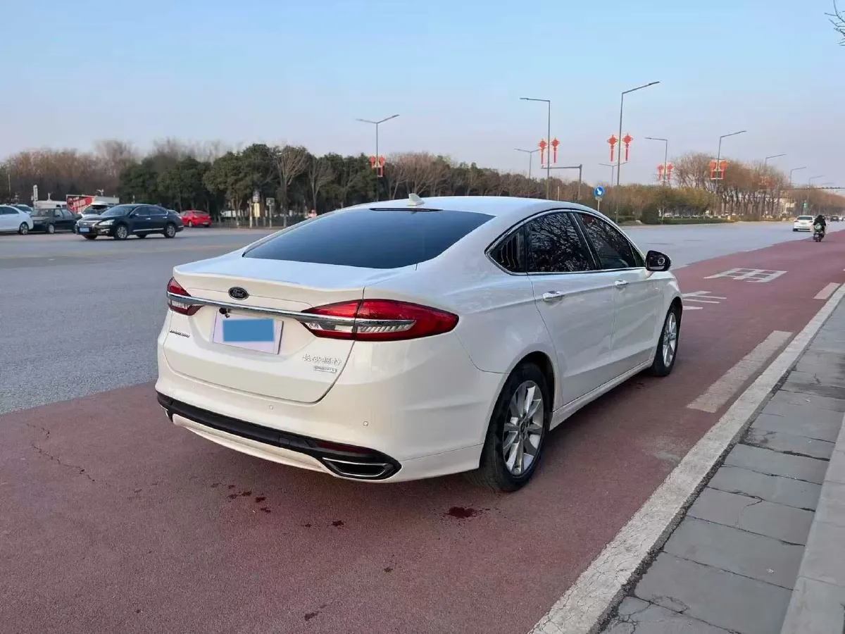 2017 Ford Mondeo 2.0T 204HP L4 6AT,autocango,china used car exporter,china ev exporter,chinese used car exporter,chinese used ev exporter