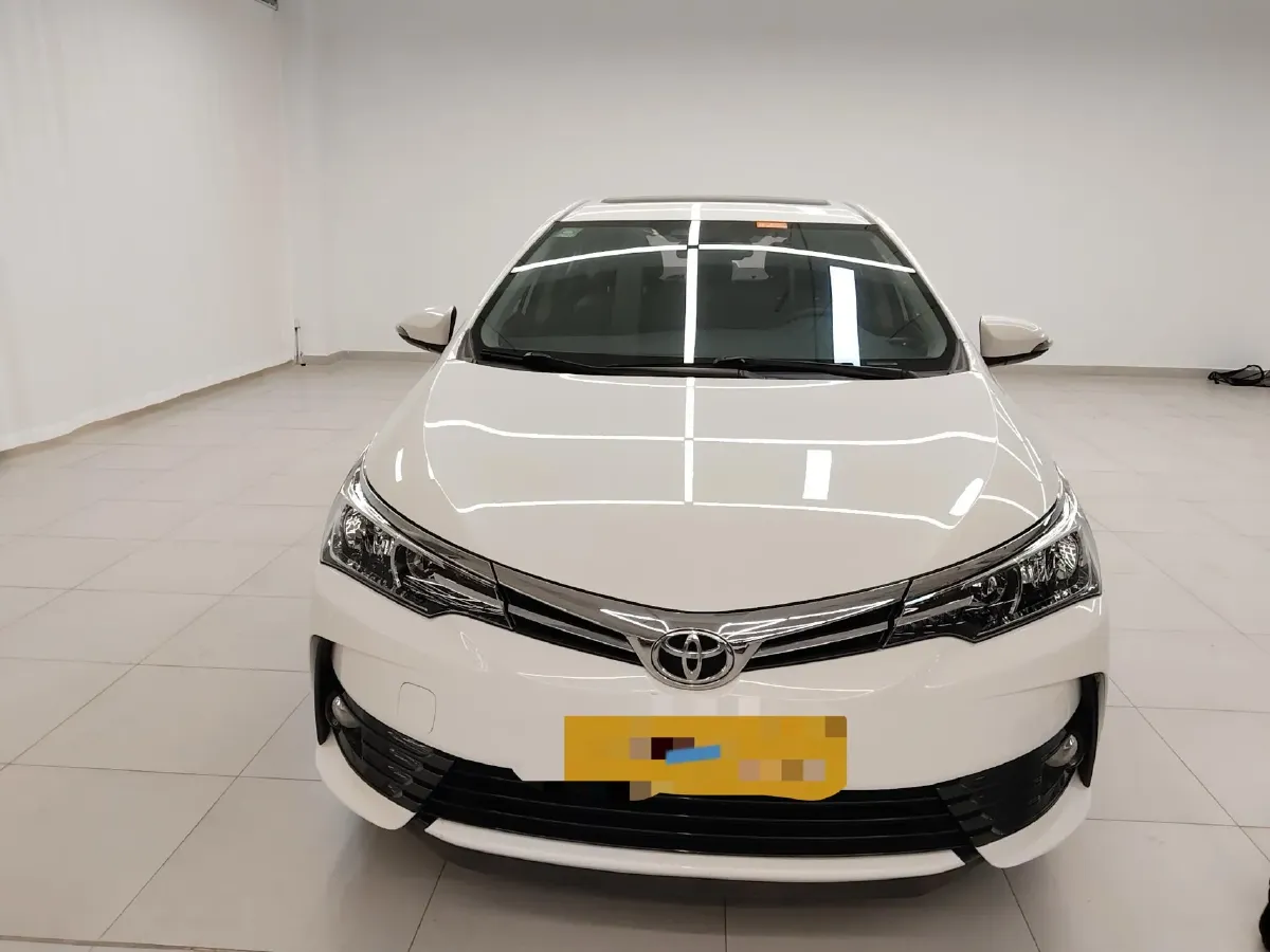 2017 Toyota Corolla 1.2T 116HP L4 6MT,autocango,china used car exporter,china ev exporter,chinese used car exporter,chinese used ev exporter