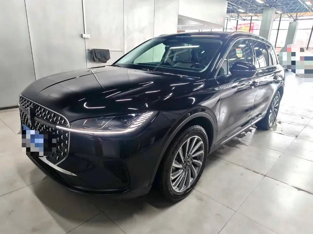 2023 Lincoln Corsair 2.0T 261HP L4 8AT,autocango,china used car exporter,china ev exporter,chinese used car exporter,chinese used ev exporter